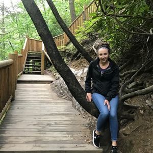 Meet your Posher, Rachel